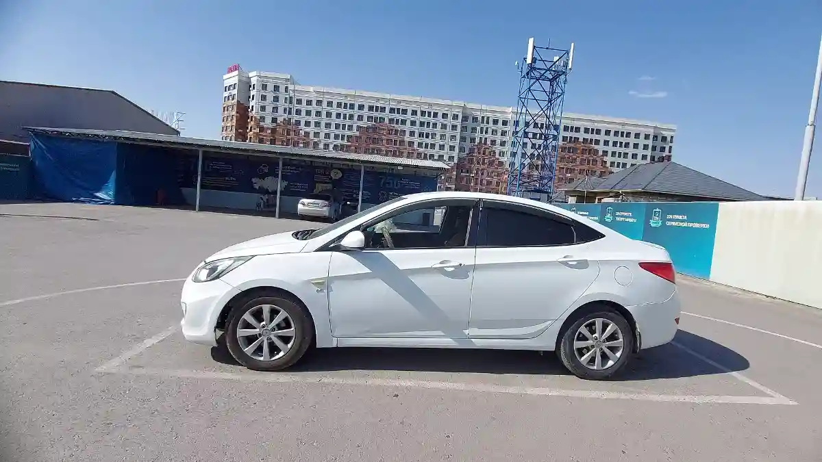 Hyundai Accent 2014 года за 4 500 000 тг. в Шымкент