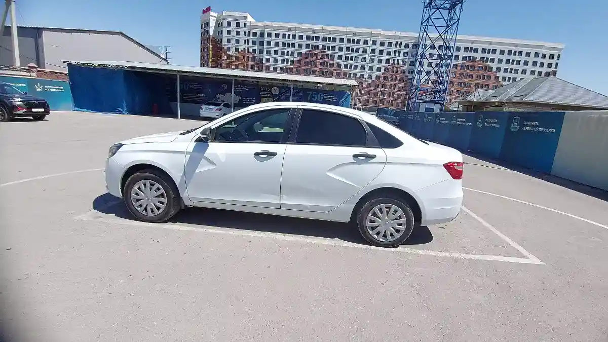 LADA (ВАЗ) Vesta 2019 года за 4 700 000 тг. в Шымкент