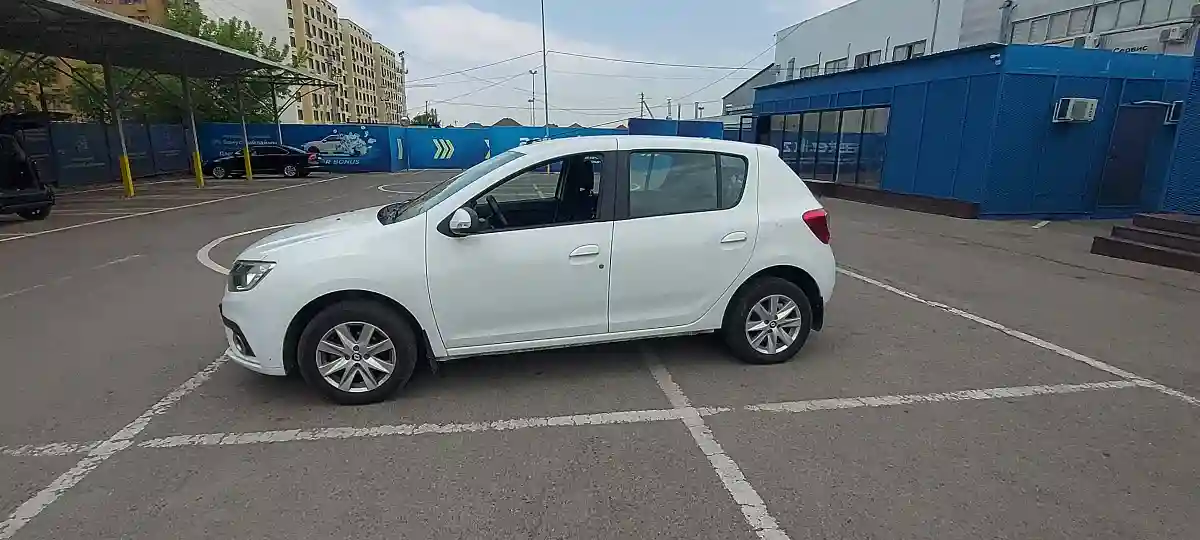 Renault Sandero 2019 года за 5 400 000 тг. в Алматы