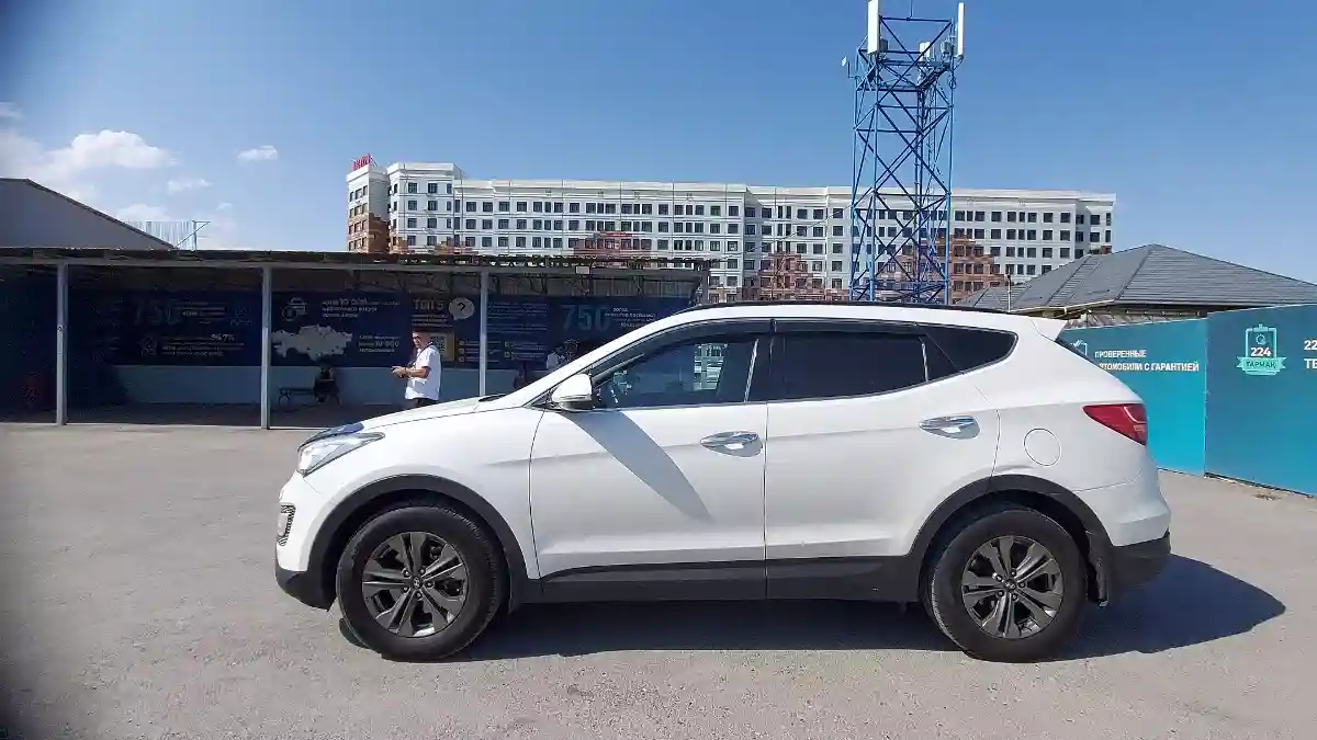 Hyundai Santa Fe 2014 года за 9 500 000 тг. в Шымкент