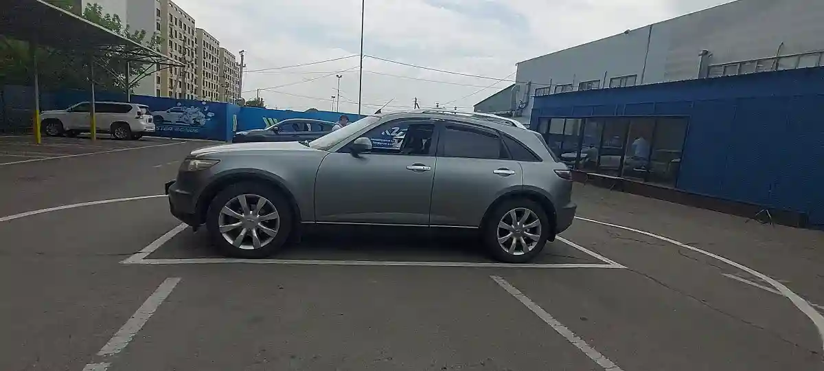 Infiniti FX 2005 года за 5 600 000 тг. в Алматы