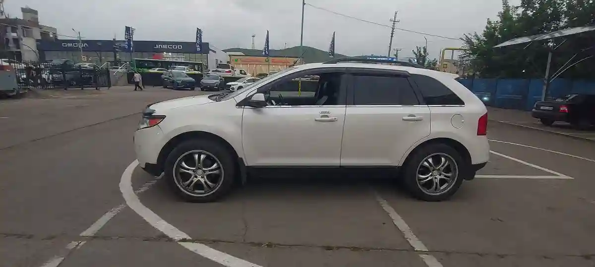 Ford Edge 2013 года за 8 000 000 тг. в Алматы
