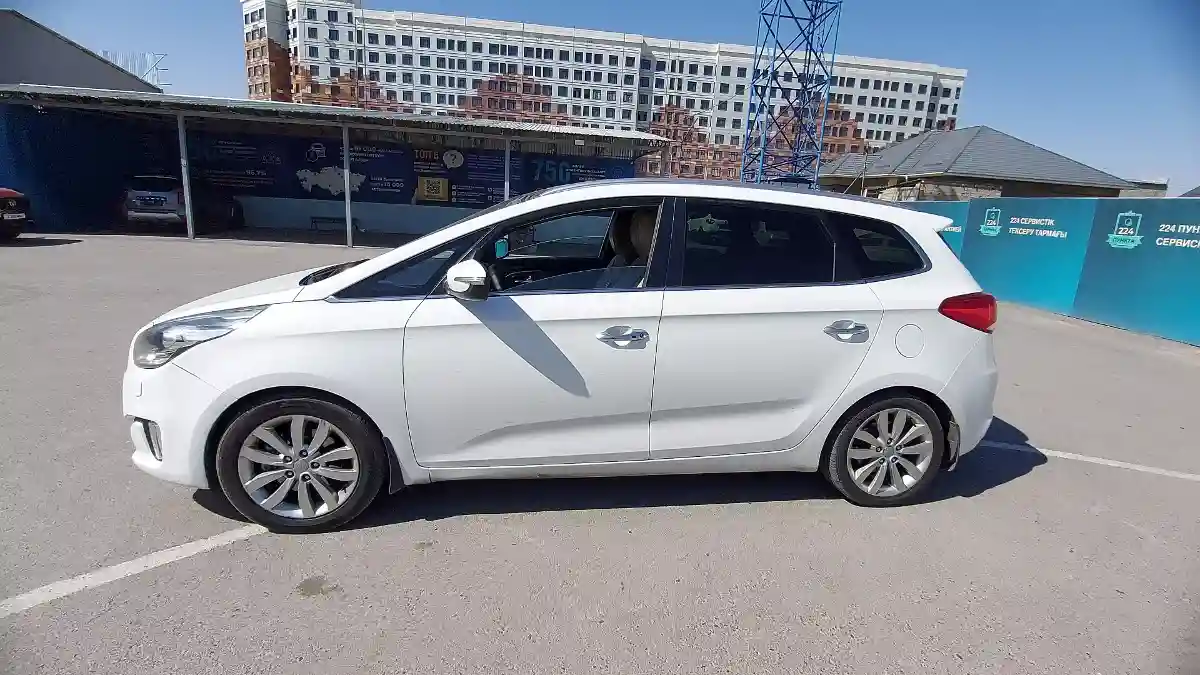 Kia Carens 2014 года за 8 000 000 тг. в Шымкент