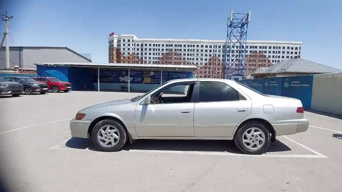 Toyota Camry 1999 года за 3 000 000 тг. в Шымкент