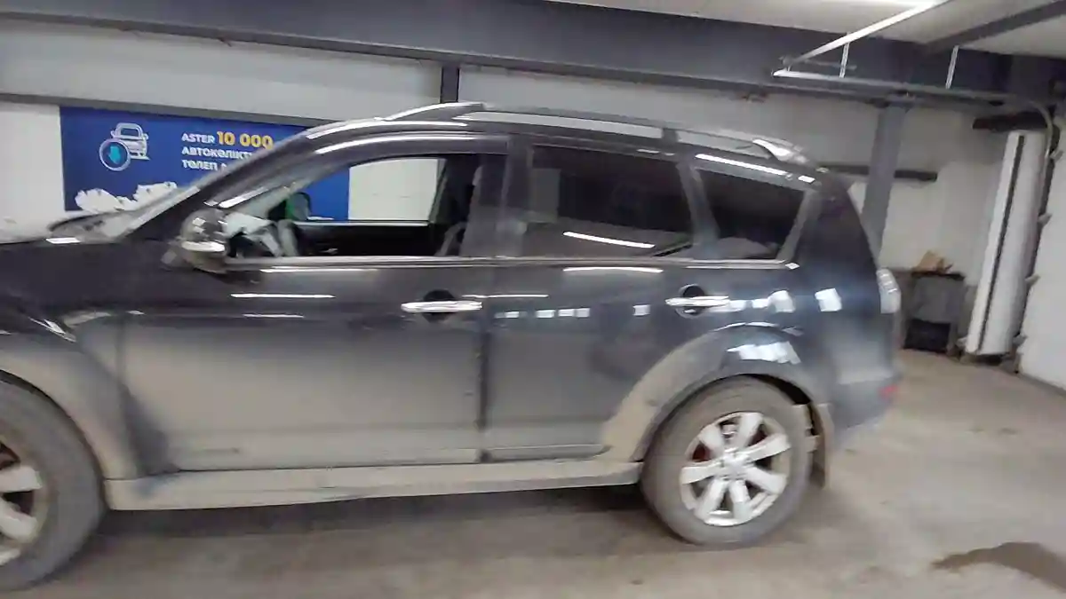 Mitsubishi Outlander 2012 года за 7 500 000 тг. в Астана