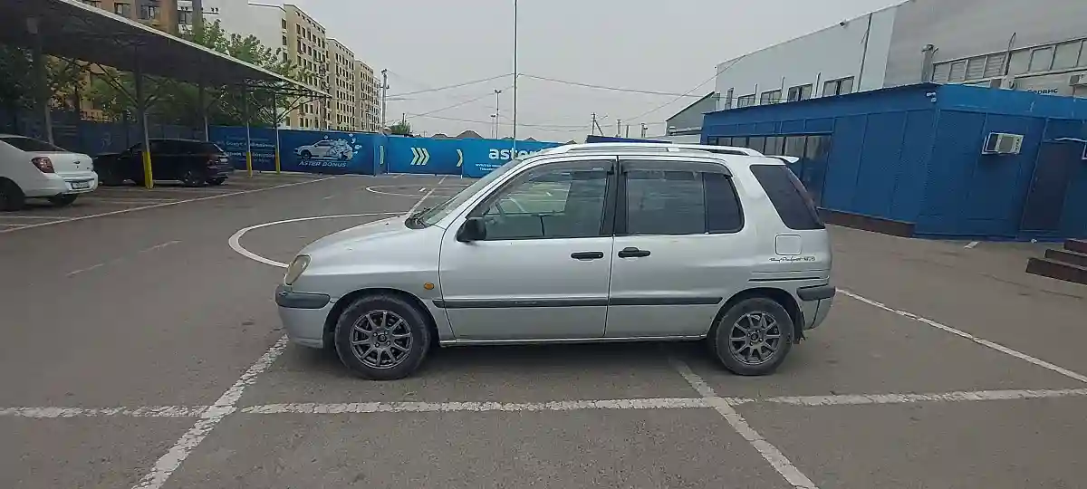 Toyota Raum 1997 года за 2 500 000 тг. в Алматы