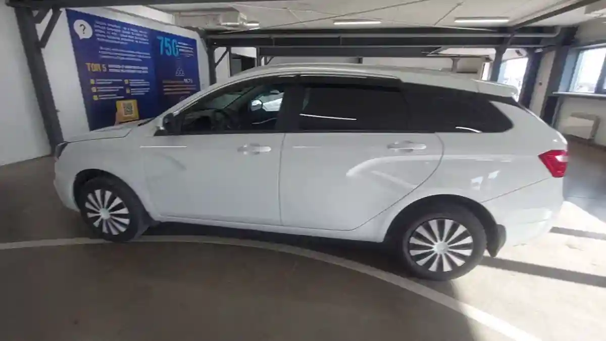 LADA (ВАЗ) Vesta 2018 года за 5 500 000 тг. в Астана