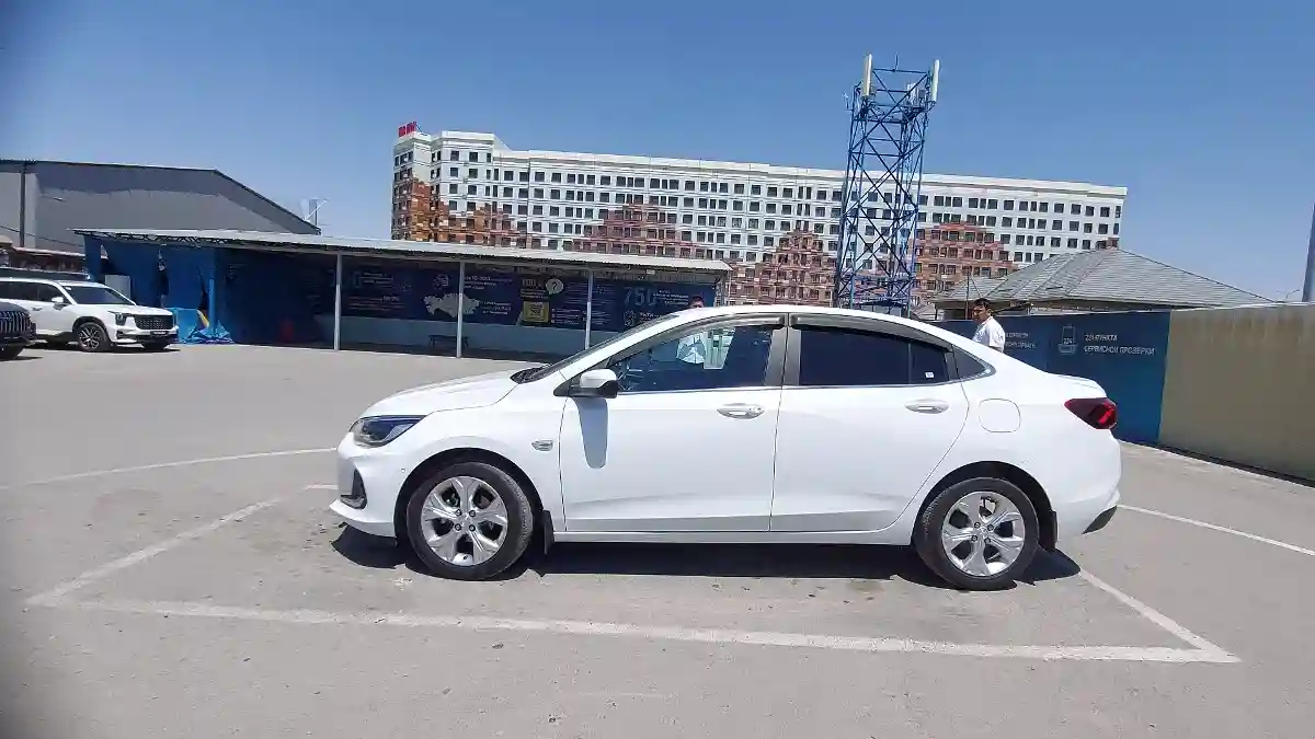 Chevrolet Onix 2023 года за 8 000 000 тг. в Шымкент