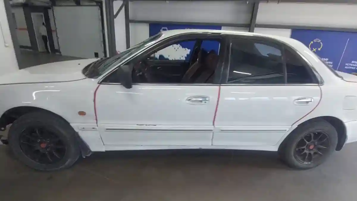 Hyundai Marcia 1998 года за 800 000 тг. в Астана
