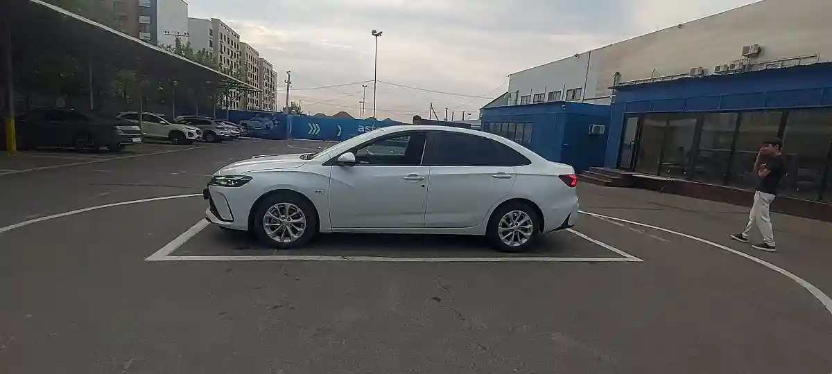 Chevrolet Monza 2023 года за 8 200 000 тг. в Алматы