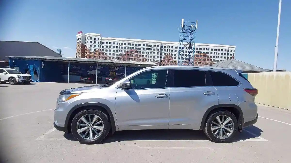 Toyota Highlander 2014 года за 16 000 000 тг. в Шымкент