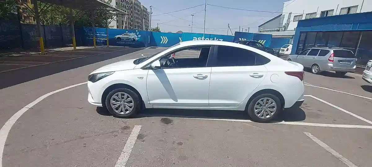 Hyundai Accent 2020 года за 6 300 000 тг. в Алматы