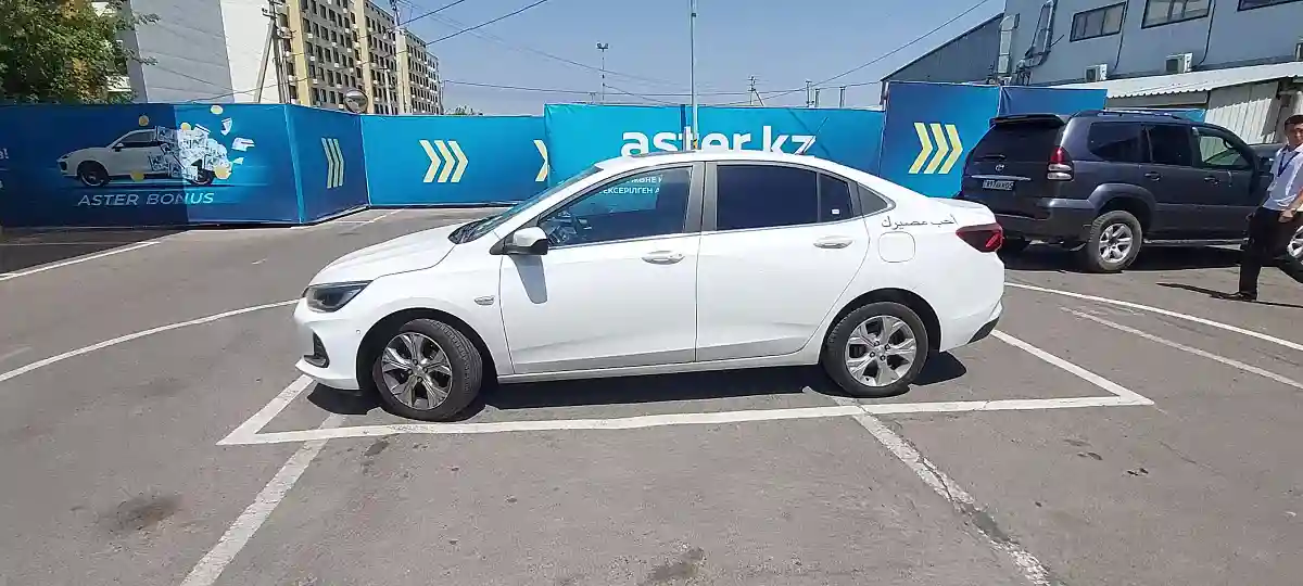 Chevrolet Onix 2023 года за 6 500 000 тг. в Алматы