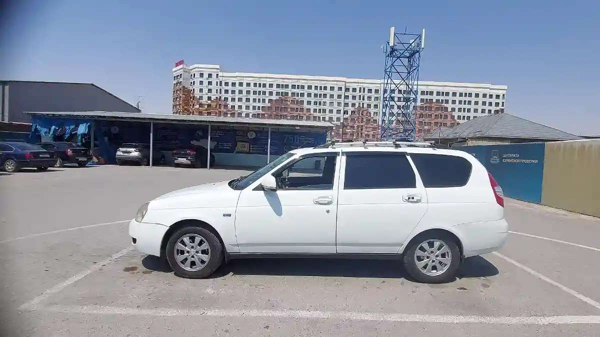 LADA (ВАЗ) Priora 2014 года за 3 000 000 тг. в Шымкент