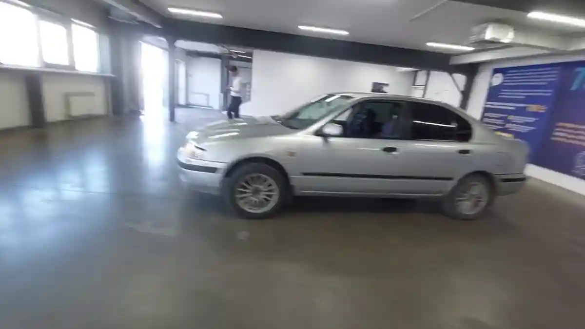 Nissan Primera 1997 года за 2 000 000 тг. в Астана