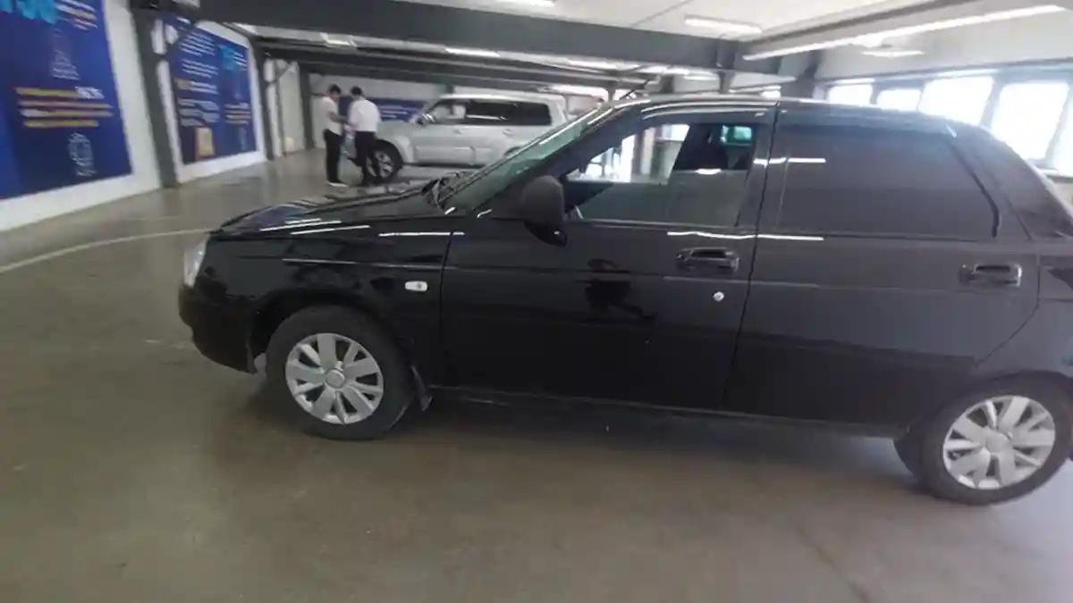 LADA (ВАЗ) Priora 2012 года за 2 000 000 тг. в Астана