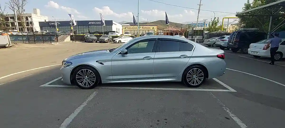 BMW 5 серии 2019 года за 22 000 000 тг. в Алматы