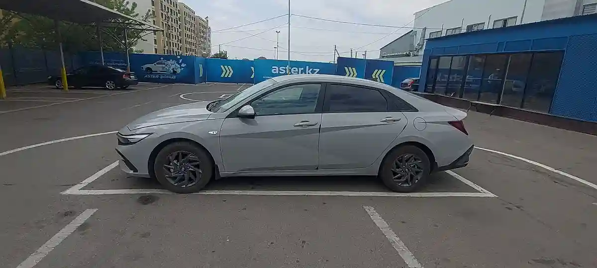 Hyundai Elantra 2024 года за 10 500 000 тг. в Алматы
