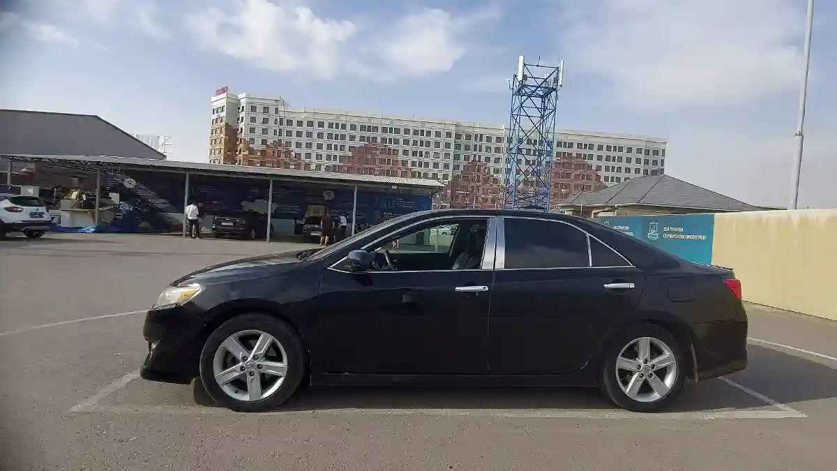 Toyota Camry 2014 года за 8 500 000 тг. в Шымкент