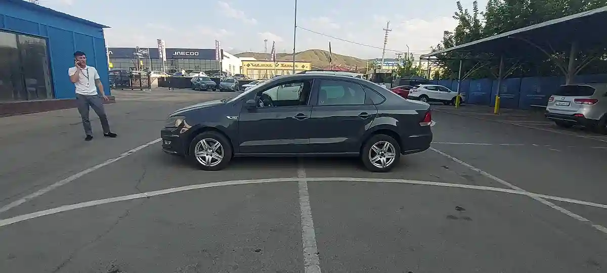 Volkswagen Polo 2018 года за 6 000 000 тг. в Алматы