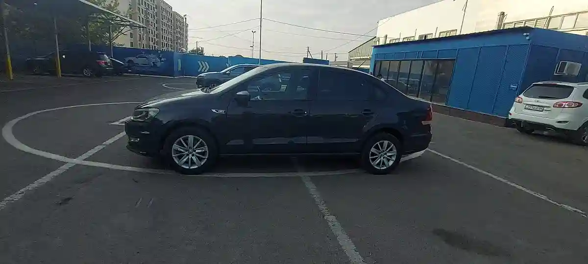 Volkswagen Polo 2018 года за 6 400 000 тг. в Алматы