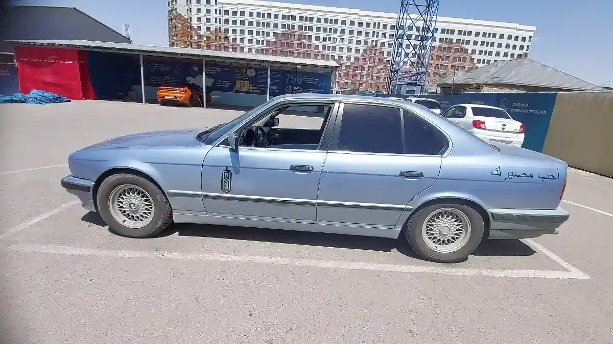 BMW 5 серии 1993 года за 2 500 000 тг. в Шымкент
