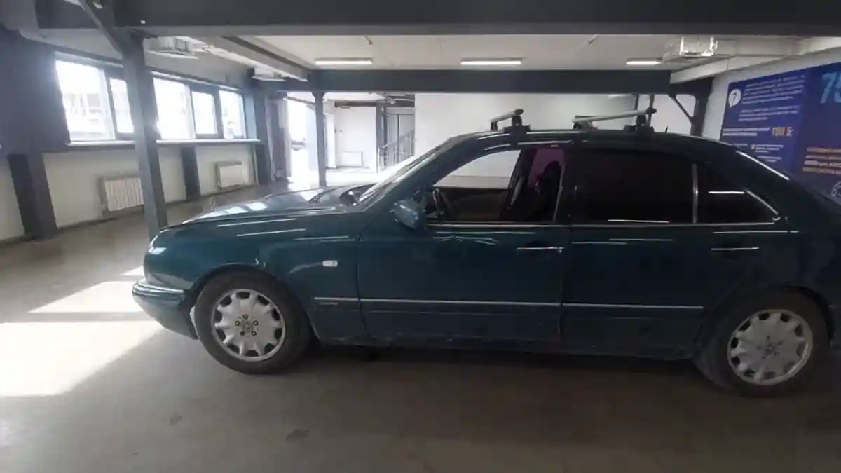 Mercedes-Benz E-Класс 1997 года за 2 900 000 тг. в Астана
