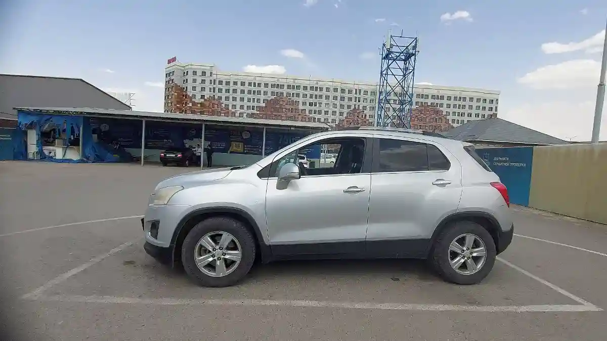 Chevrolet Tracker 2014 года за 5 000 000 тг. в Шымкент