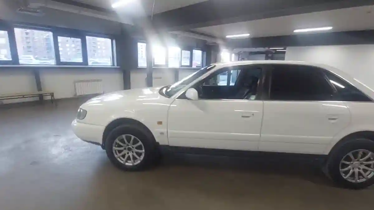 Audi A6 1996 года за 2 500 000 тг. в Астана