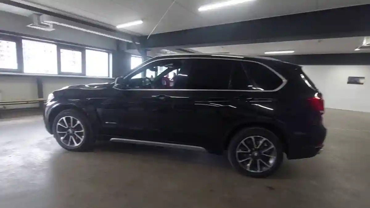 BMW X5 2018 года за 22 500 000 тг. в Астана