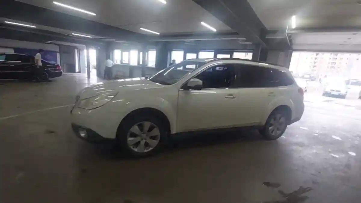 Subaru Legacy 2011 года за 7 500 000 тг. в Астана