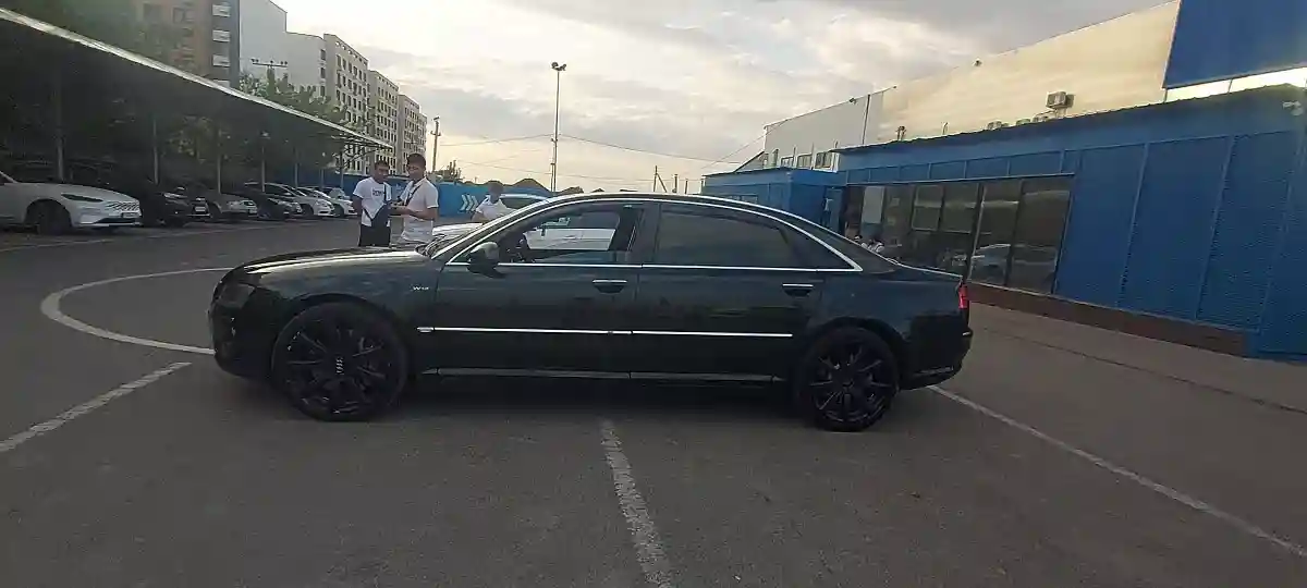 Audi A8 2006 года за 9 000 000 тг. в Алматы