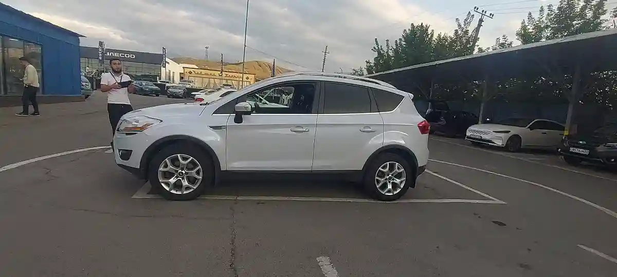 Ford Kuga 2012 года за 7 000 000 тг. в Алматы