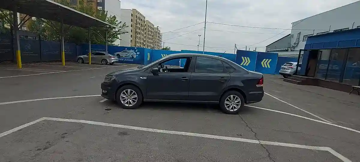 Volkswagen Polo 2018 года за 5 000 000 тг. в Алматы