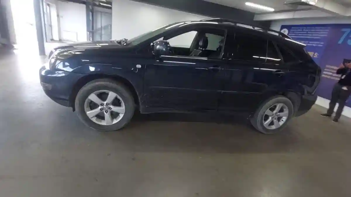 Lexus RX 2004 года за 7 000 000 тг. в Астана