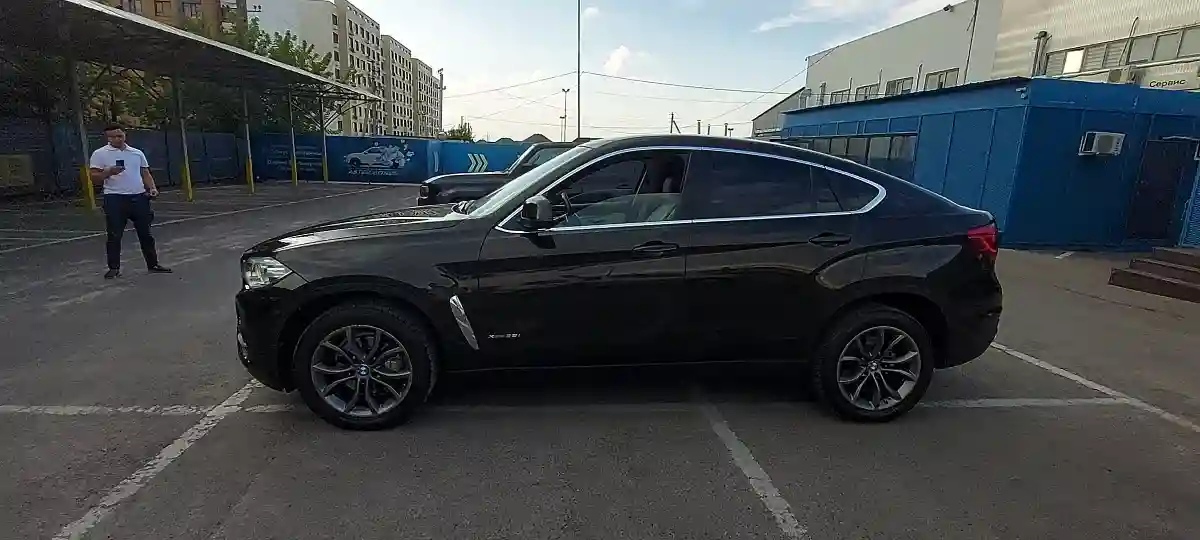 BMW X6 2016 года за 17 000 000 тг. в Алматы