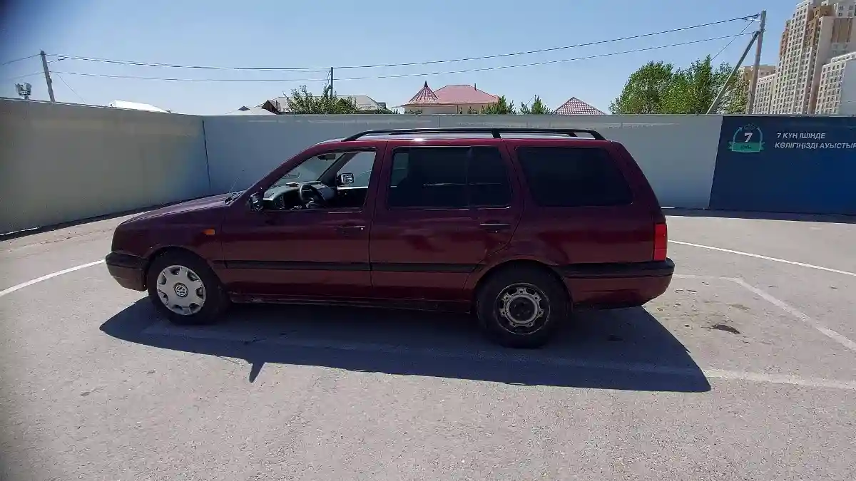 Volkswagen Golf 1994 года за 1 500 000 тг. в Шымкент