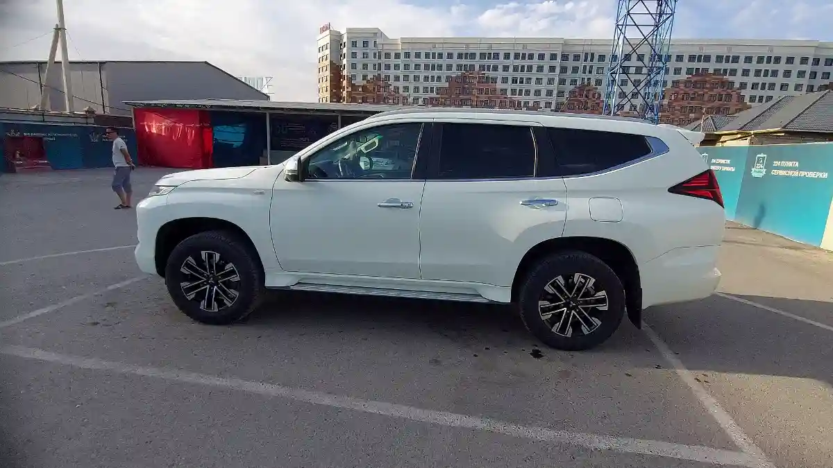 Mitsubishi Montero Sport 2022 года за 18 000 000 тг. в Шымкент