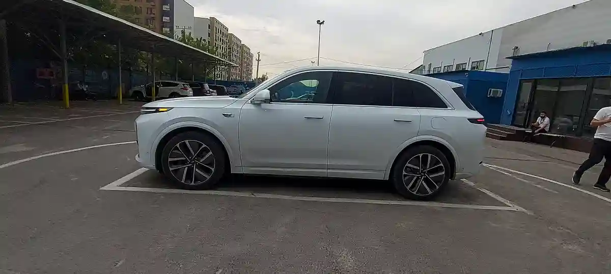 LiXiang L7 2024 года за 24 500 000 тг. в Алматы