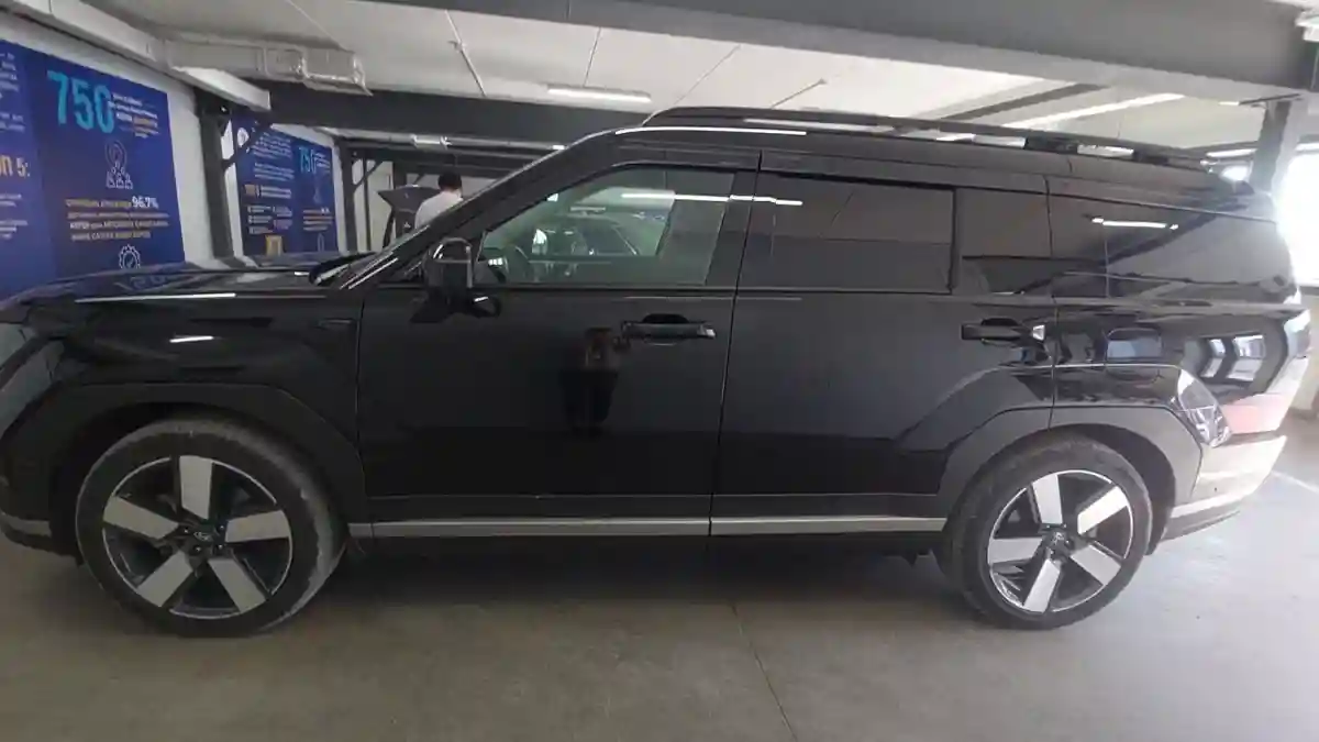 Hyundai Santa Fe 2025 года за 25 000 000 тг. в Астана