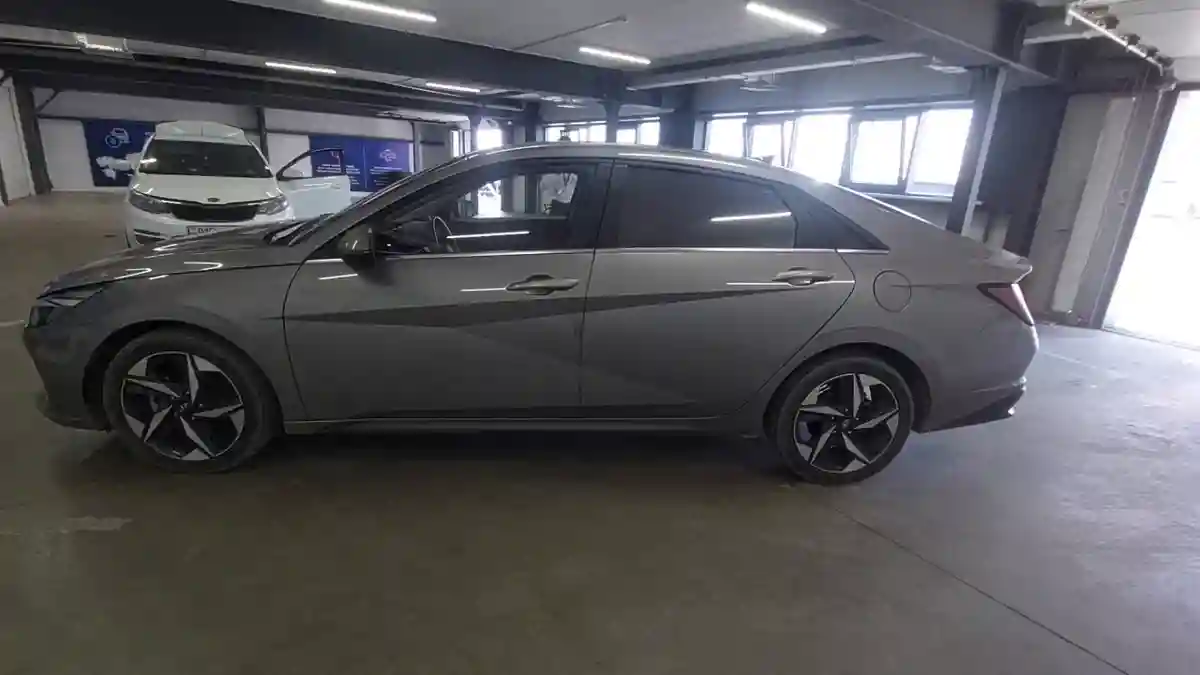 Hyundai Avante 2022 года за 10 500 000 тг. в Астана