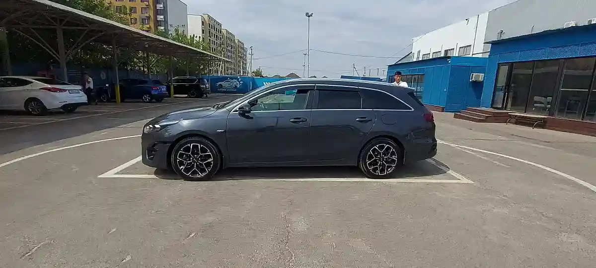 Kia Ceed 2023 года за 13 500 000 тг. в Алматы