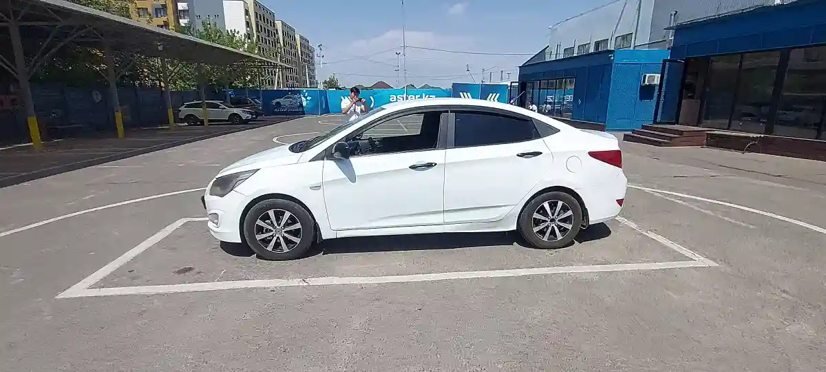 Hyundai Accent 2015 года за 4 000 000 тг. в Алматы