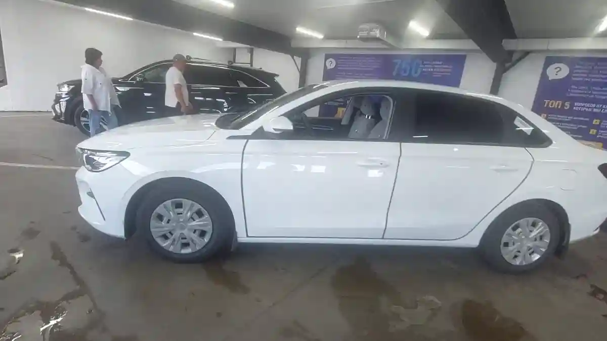 Geely Emgrand 2024 года за 10 200 000 тг. в Астана