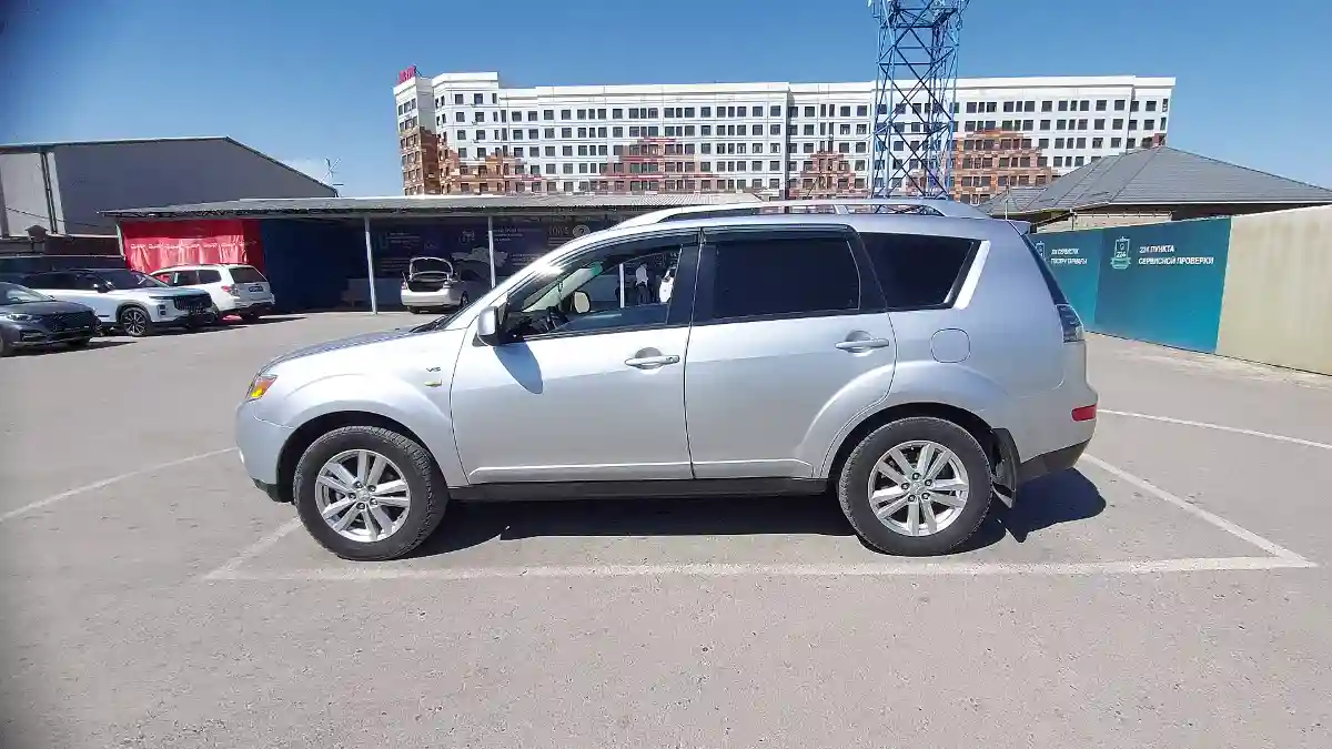 Mitsubishi Outlander 2008 года за 7 000 000 тг. в Шымкент