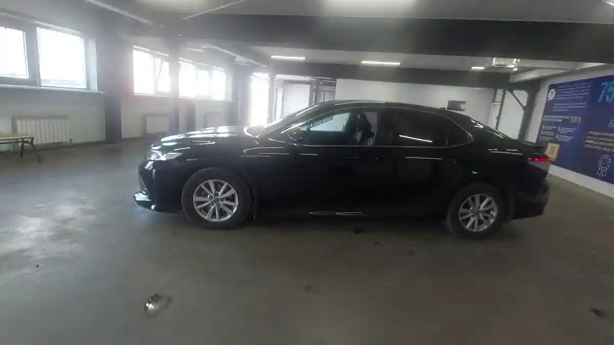 Toyota Camry 2019 года за 12 000 000 тг. в Астана