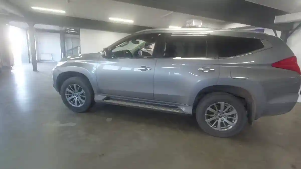Mitsubishi Pajero Sport 2018 года за 15 000 000 тг. в Астана