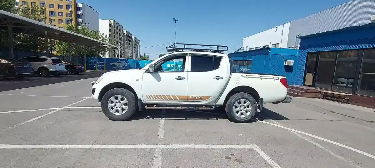 Mitsubishi L200 2010 года за 6 000 000 тг. в Алматы