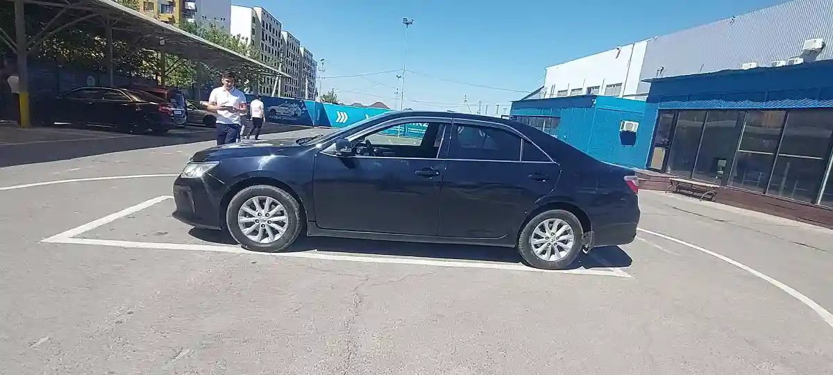 Toyota Camry 2014 года за 9 000 000 тг. в Алматы