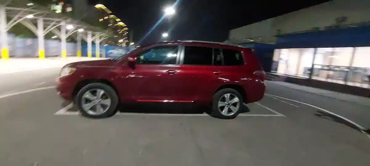 Toyota Highlander 2007 года за 9 600 000 тг. в Алматы